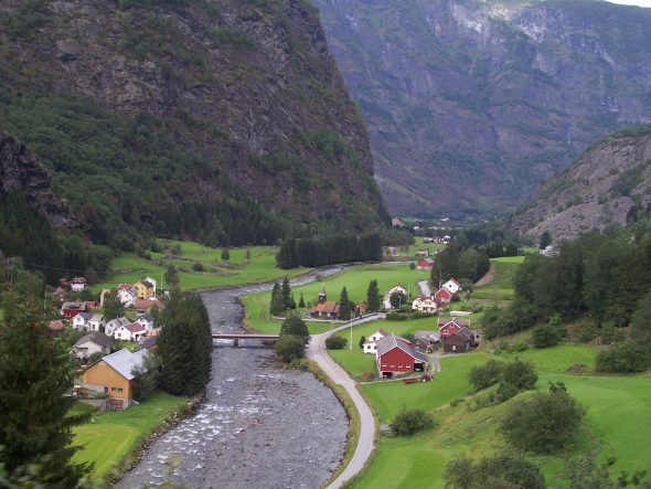 Why Norway Tours outrank other European countries tour?